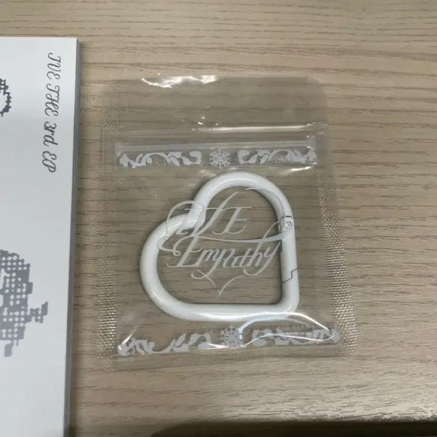 [SOLD OUT] (개봉)아이브 Empathy LOVED IVE 앨범 양도
