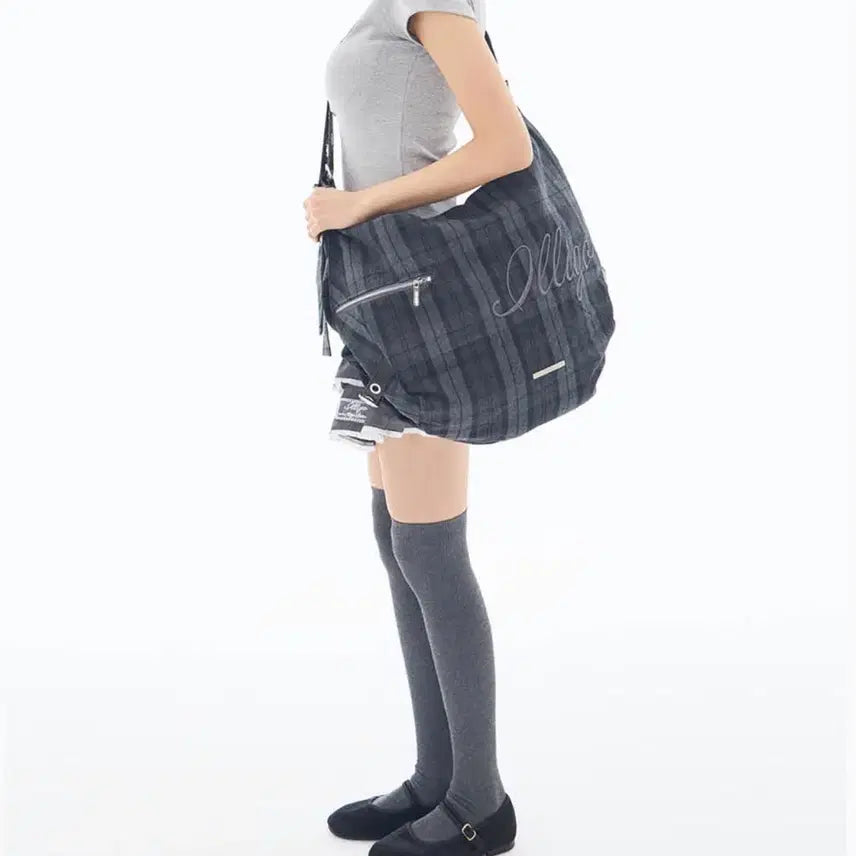 [BUNJANG] ILLIGO Letter Big Shoulder Bag (Check, Gray) / ILLIGO 일리고 레터 빅 숄더백 체크 그레이 가방