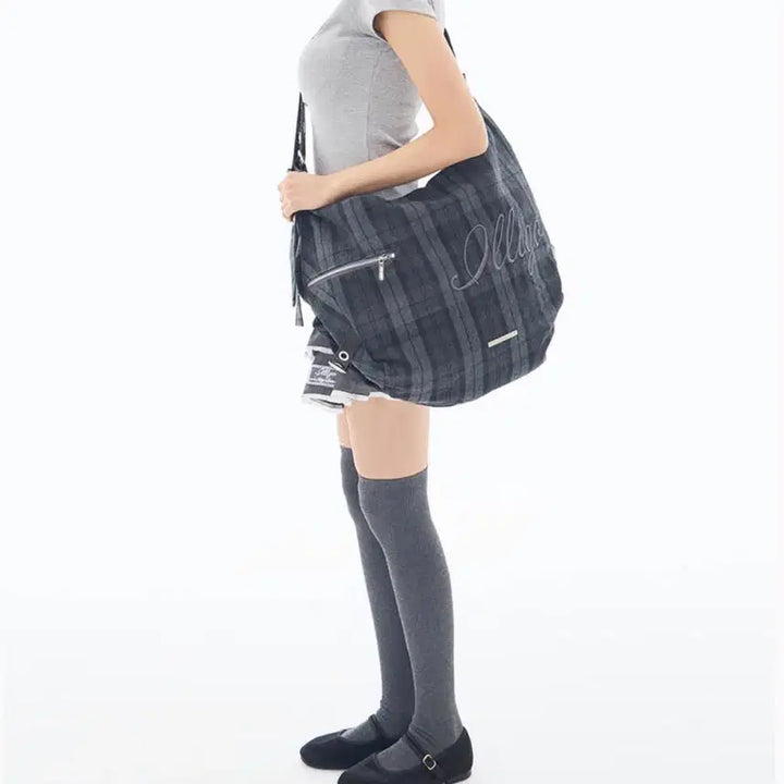 [BUNJANG] ILLIGO Letter Big Shoulder Bag (Check, Gray) / ILLIGO 일리고 레터 빅 숄더백 체크 그레이 가방