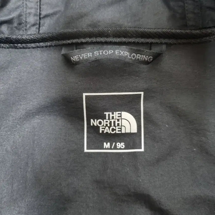 [BUNJANG] The North Face Anorak Windbreaker Jacket / 남성M 노스페이스 블랙 검정 우븐 아노락 바람막이 트레이닝복 고프코어