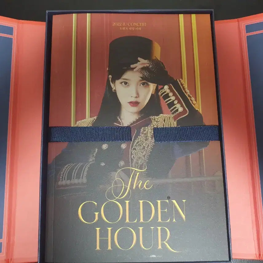 [BUNJANG] IU 2022 Golden Hour Concert Blu-ray / 아이유 IU 2022 골든아워 콘서트 블루레이