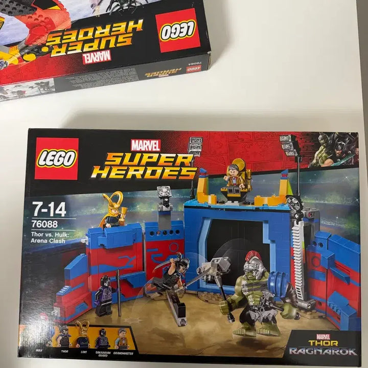 [BUNJANG] LEGO Marvel 76088 Thor vs. Hulk: Arena Battle / 레고 마블 76088 토르 대 헐크 아레나 전투