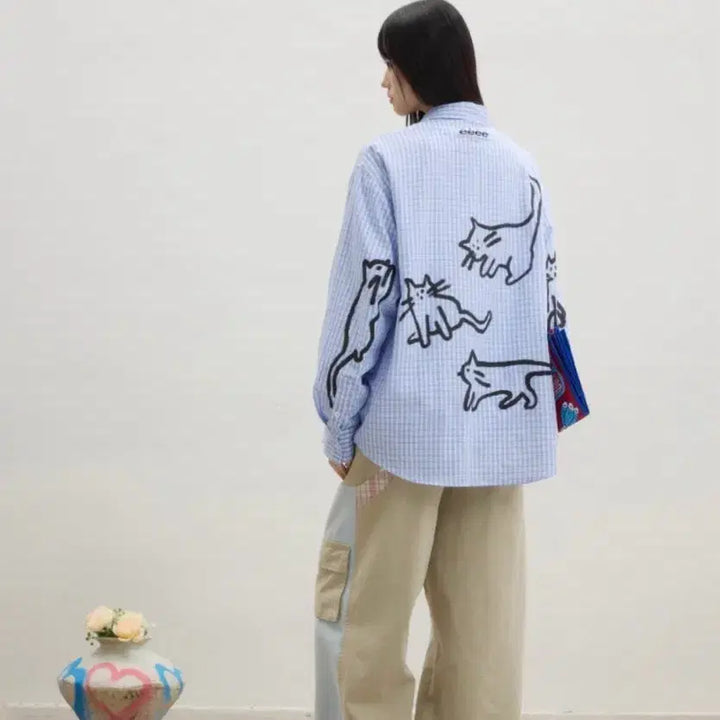 [BUNJANG] Kuas Cat Graffiti Check Summer Shirt / [단순개봉 새상품] eeee / kuas 고양이 그래피티 체크 여름 셔츠