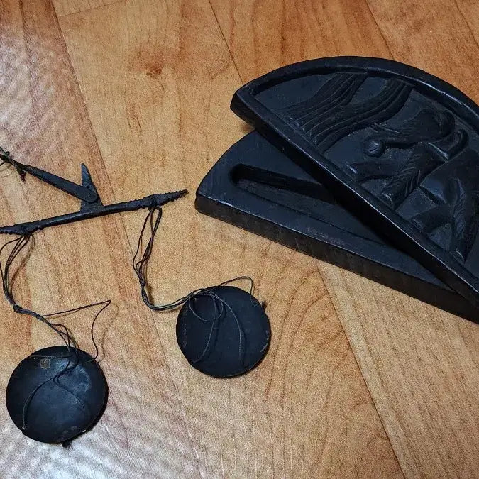 [BUNJANG] Southeast Asian Antique Herb Scale with Wooden Case / 동남아 골동품 약저울 원목케이스들이