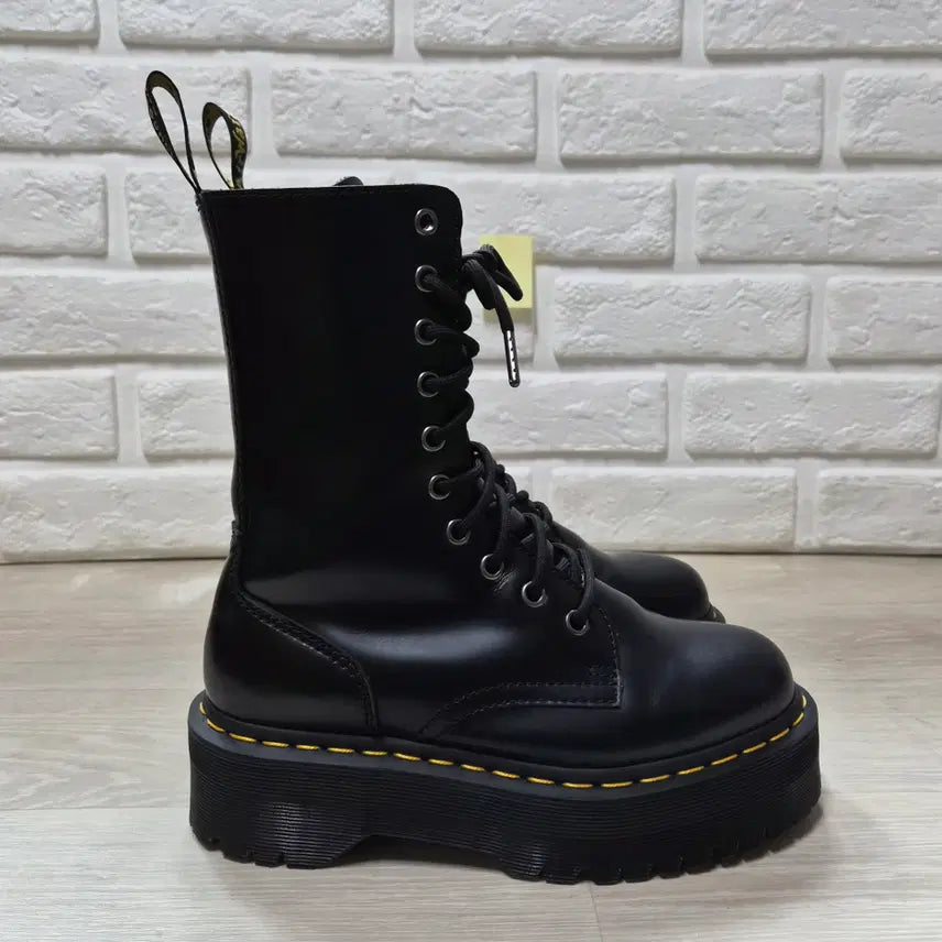 [BUNJANG] Dr. Martens Jadon High 10-Hole Boots / 닥터마틴 제이든 하이 10홀 워커 230mm / UK 4