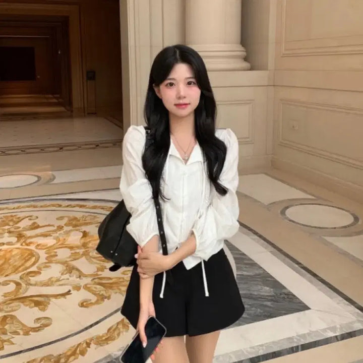 [BUNJANG] Rue &amp; Merry Written Tie Frill Blouse / 에이블리브랜디지그재그 루앤메리 리튼 타이 프릴 블라우스
