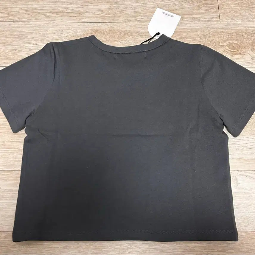 [BUNJANG] Unbranded Crop T-Shirt / 새제품) 어랜 크롭 티셔츠