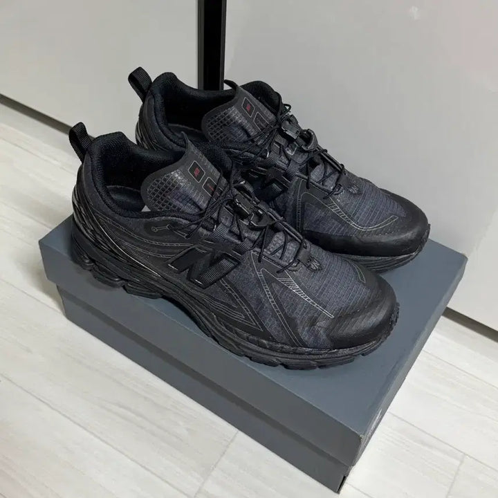 [BUNJANG] New Balance 1906RNB Black Running Shoes / 280-285 뉴발란스 1906RNB 블랙 운동화 트레일