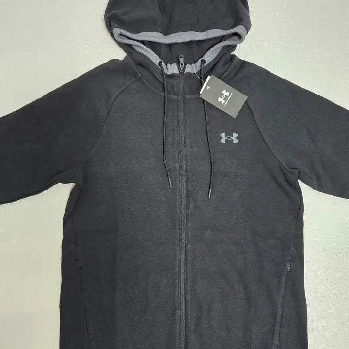 [BUNJANG] Under Armour Hooded Zip-up Black L / 언더아머 후드집업 블랙 L 새상품