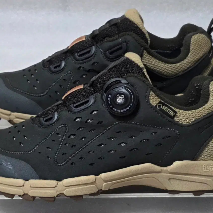 [BUNJANG] K2 Flywalk Gore-Tex Lightweight Hiking Boots Men&