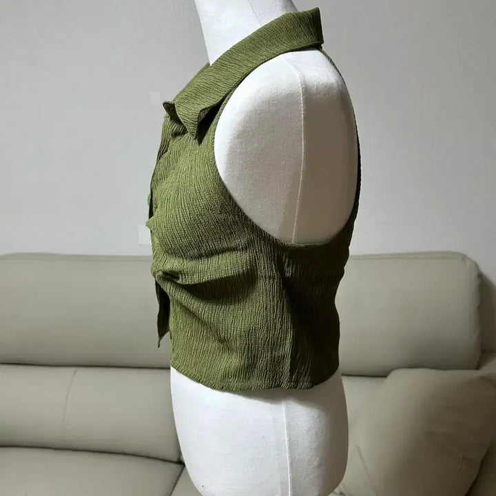 [BUNJANG] Green Halter Neck Shirt Tank Top / [1회 착용]연두색 홀터넥 셔츠나시