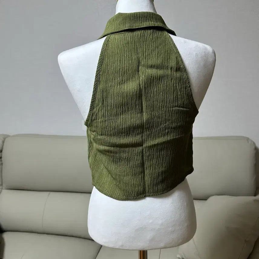 [BUNJANG] Green Halter Neck Shirt Tank Top / [1회 착용]연두색 홀터넥 셔츠나시