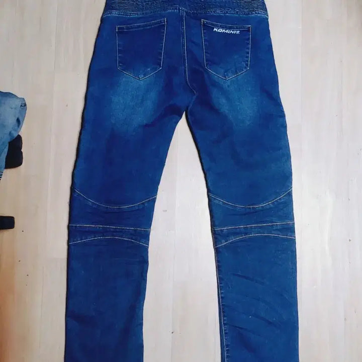 [BUNJANG] Komin Biker Jeans Size 32 / 코미네 바이커진 32 중청 완벽한 색감 한정판매 리이딩진 배달