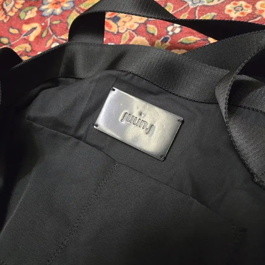[BUNJANG] Juun.J Black Solid Two-Way Bag / 준지(Juun.J) 블랙 솔리드 투웨이 백