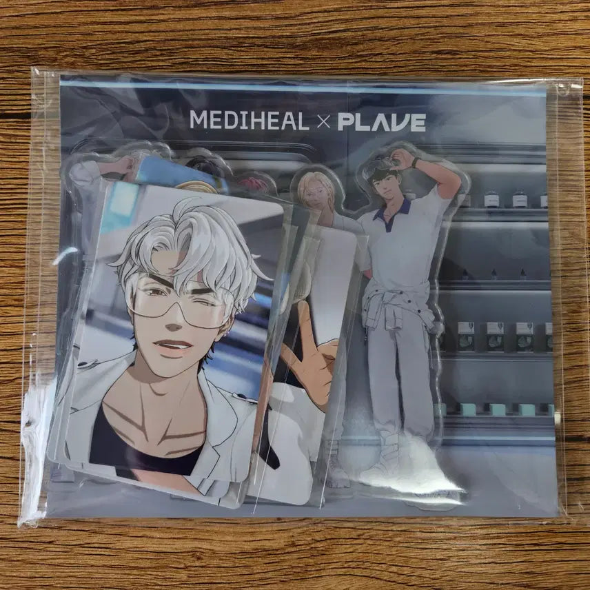 [BUNJANG] PLAVE Mediheal Photocard Acrylic Stand Set (Sealed) / 플레이브 메디힐 포토카드 아크릴 스탠드 세트 미개봉