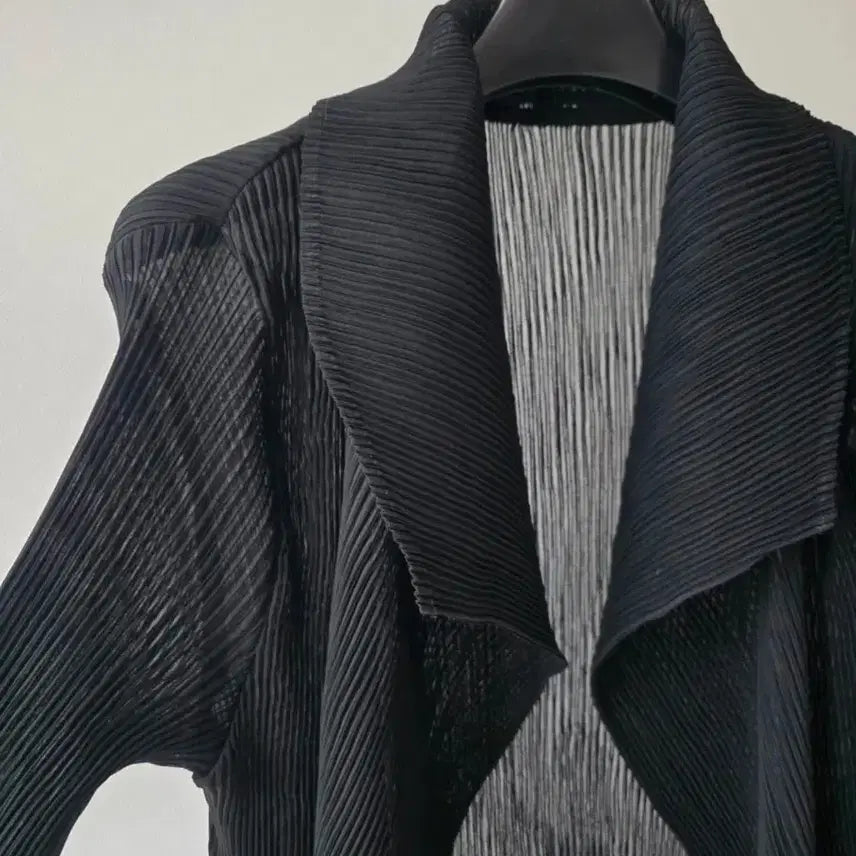 [BUNJANG] Evercube Pleated Jacket Black FREE / Evercube 에바큐브 플리츠 자켓-F(미착용)