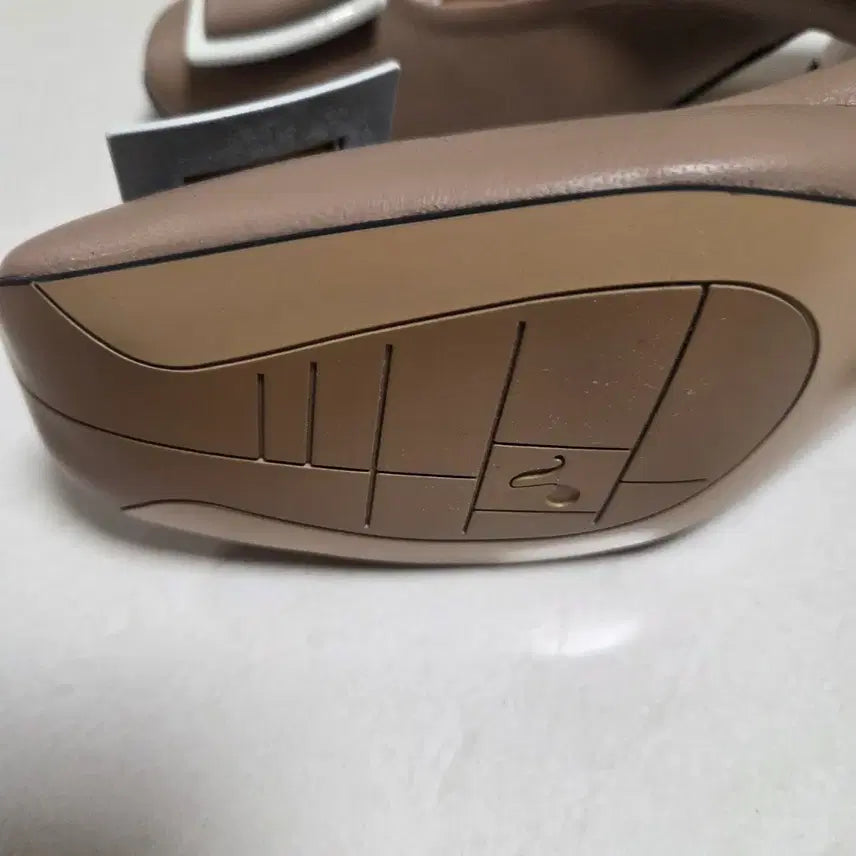 [BUNJANG] Namu Hana Beige Slingback 230mm / 나무하나 베이지 슬링백 230mm