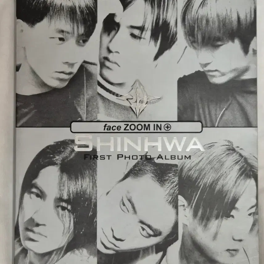 [BUNJANG] Shinhwa Face Zoom In Photo Book / 신화 첫번째 포토북 face zoom in 화보집