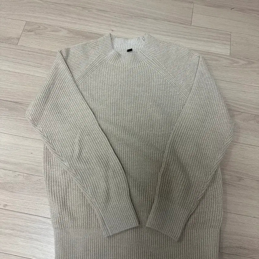 [BUNJANG] Uniqlo Knit M / 유니클로 니트 M