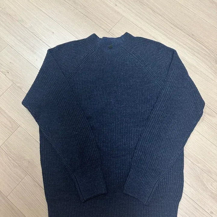 [BUNJANG] Uniqlo Knit M / 유니클로 니트 M