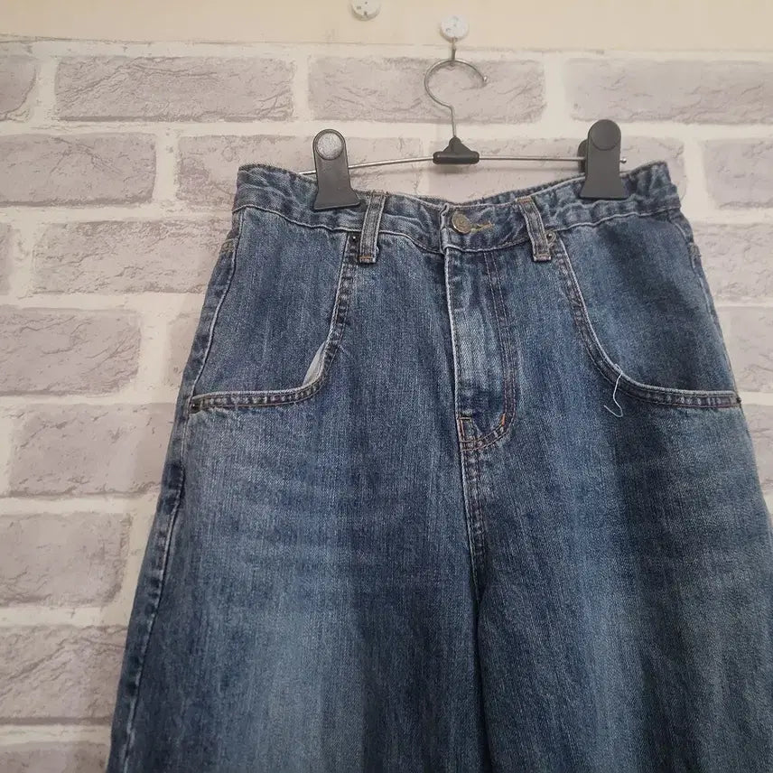 [BUNJANG] Millioncor Washed Wide Straight Jeans Size S / 밀리언코르 워싱멋진 와이드청바지S/알뜰한여우