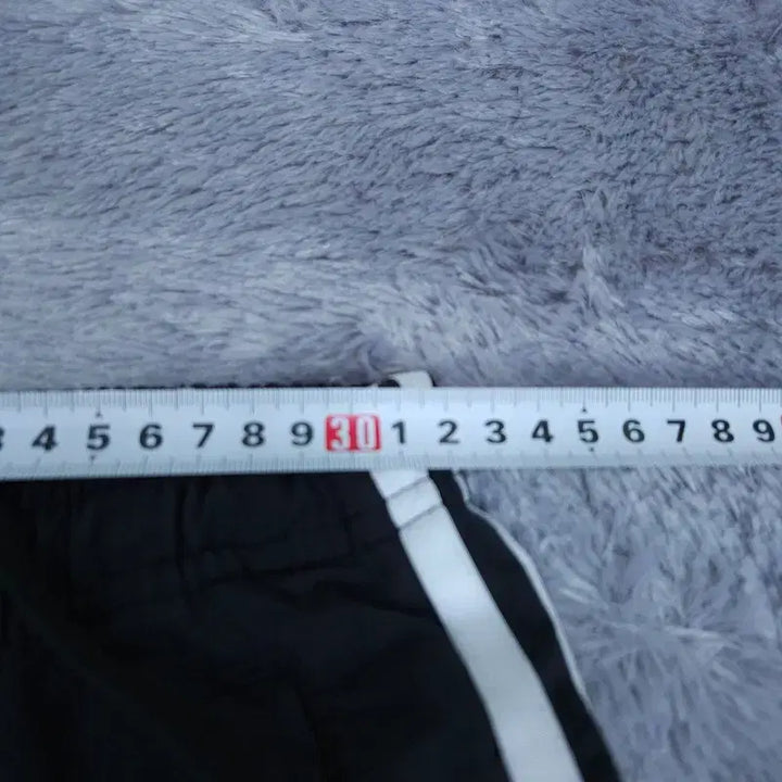[BUNJANG] Adidas Shorts XS / XS 아디다스 반바지 | B