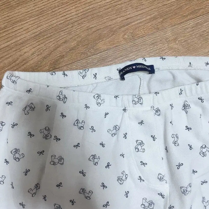 [BUNJANG] Brandy Melville Teddy Bear Pajama Pants / 브랜디멜빌 테디베어 파자마 바지 팬츠
