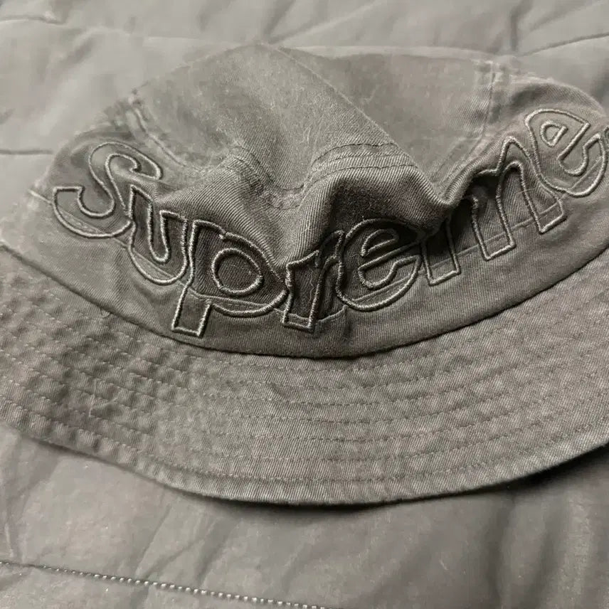 [BUNJANG] Supreme Outline Crusher Black / 슈프림 아웃라인 크러셔 블랙 - 23SS