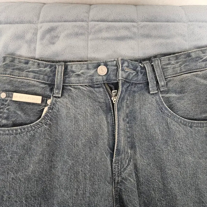 [BUNJANG] DEKETE Calik Denim Mid Rise Wide Jeans Blue 30 / 데케트 calik denim mid rise wide jeans 30