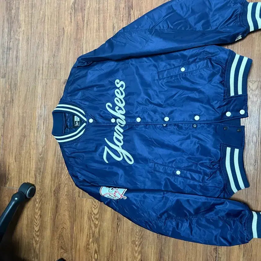 [BUNJANG] New Era New York Yankees Baseball Stadium Jacket Navy L / 새상품)뉴에라 뉴욕 양키스 야구점퍼 스타디움 자켓 네이비 L