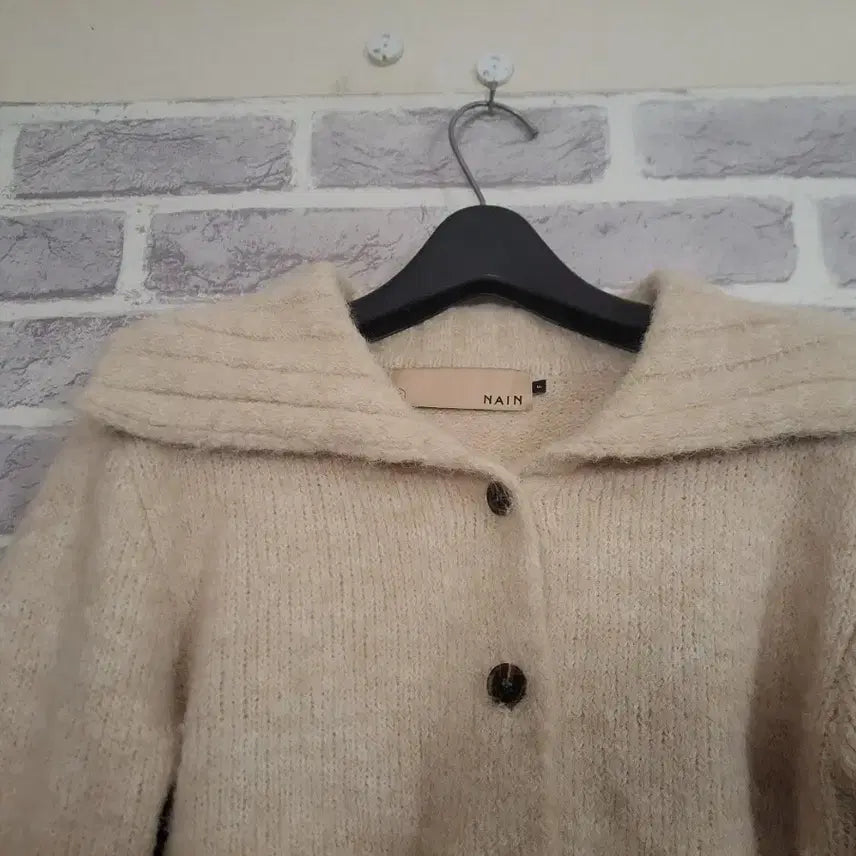 [BUNJANG] NAIN Beige Collar Thick Cardigan / NAIN 베이지 카라 도톰가디건/알뜰한여우