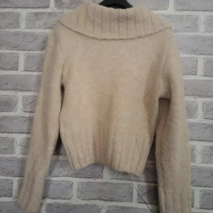 [BUNJANG] NAIN Beige Collar Thick Cardigan / NAIN 베이지 카라 도톰가디건/알뜰한여우