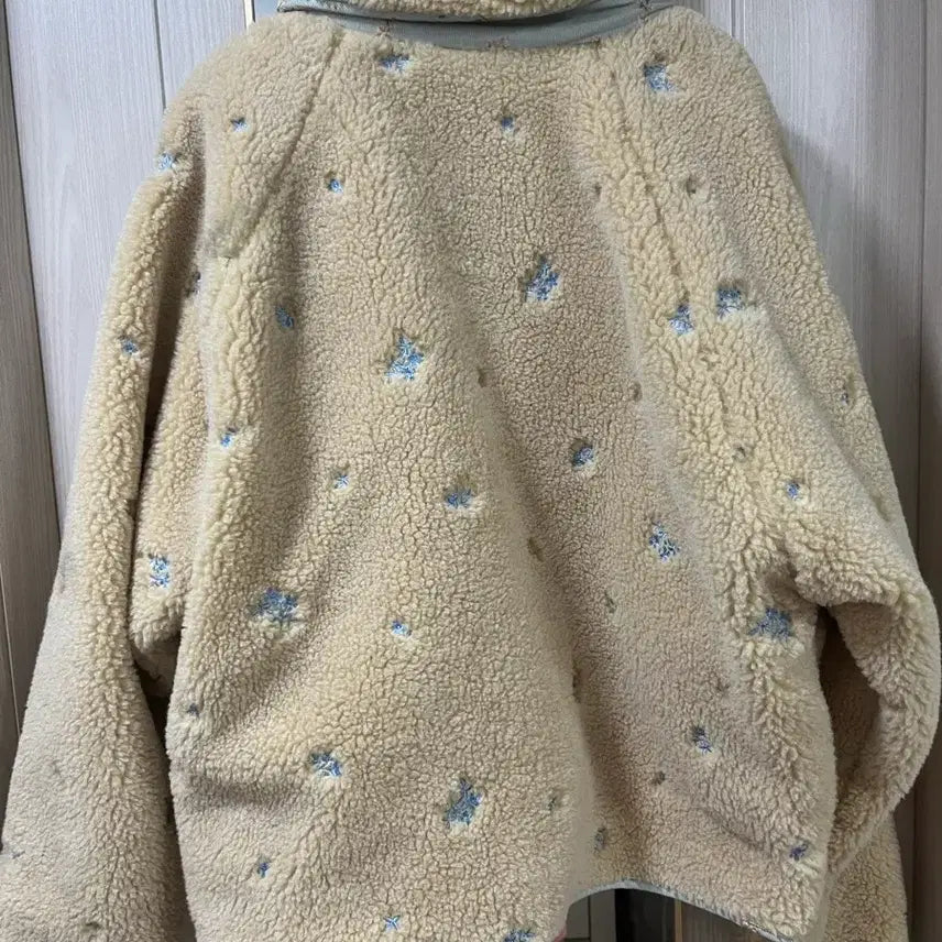 [SOLD OUT] 뮈뮈에르 양면 후리스