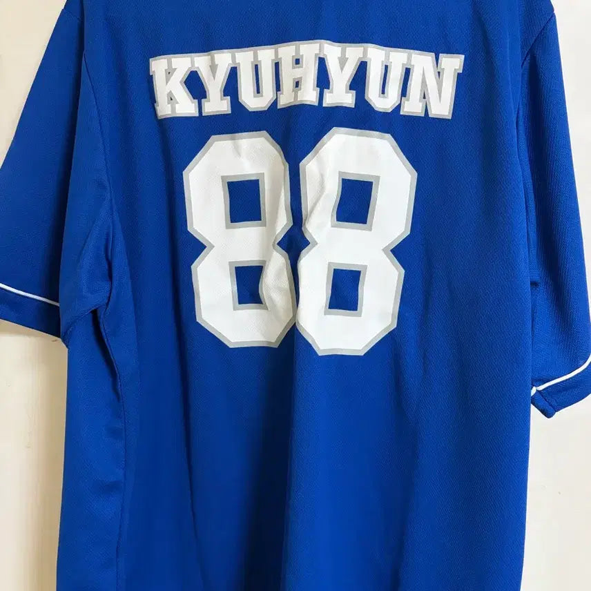 [SOLD OUT] 슈퍼주니어 슈퍼쇼 10 규현 유니폼 팝니다