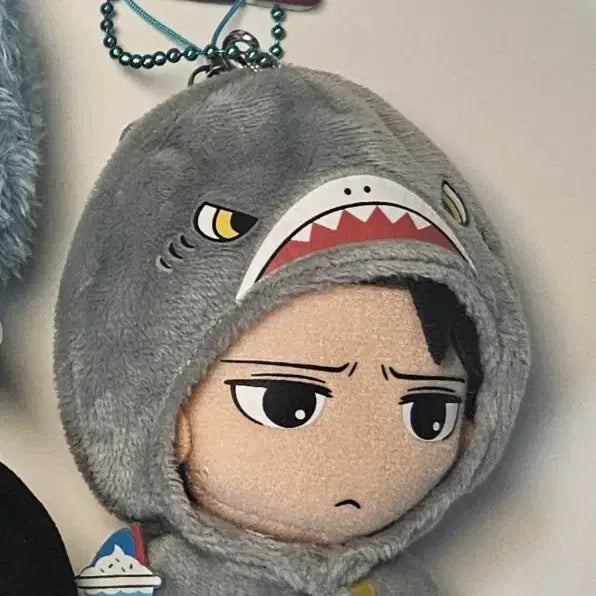 [BUNJANG] USJ Attack on Titan Levi Plush Doll / 진격의 거인 USG콜라보 유니버셜 재팬 리바이 인형