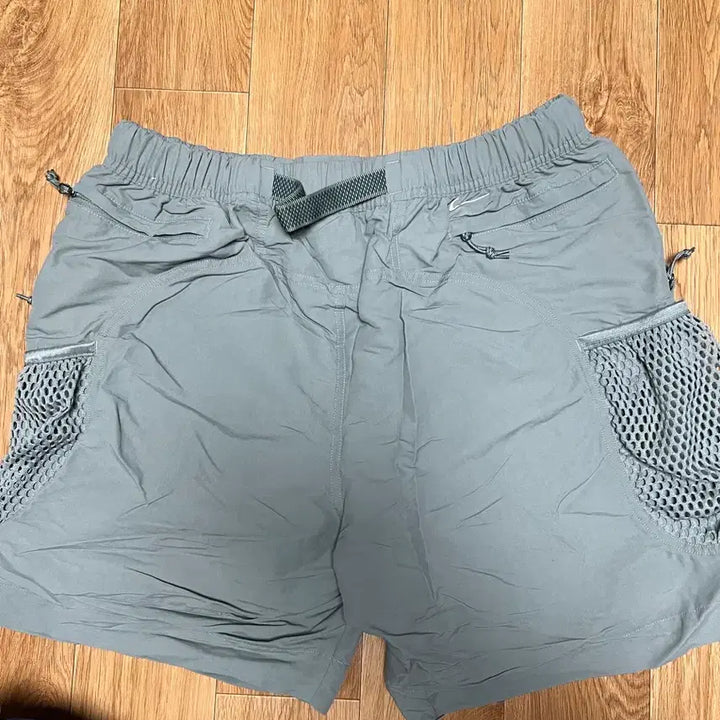 [SOLD OUT] 나이키 ACG 스노우글래스 쇼츠
