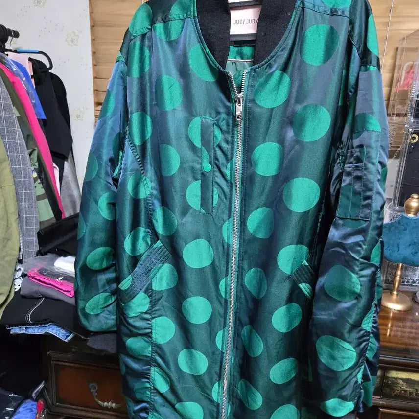 [BUNJANG] Juicy Judy Half-Zip Jacket / 쥬시쥬디 여성 자켓 (세일33.000-18.000)