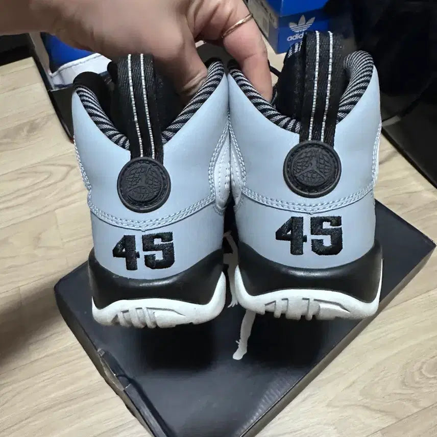 [BUNJANG] Jordan 9 Sneakers / 조던9 ㅎ