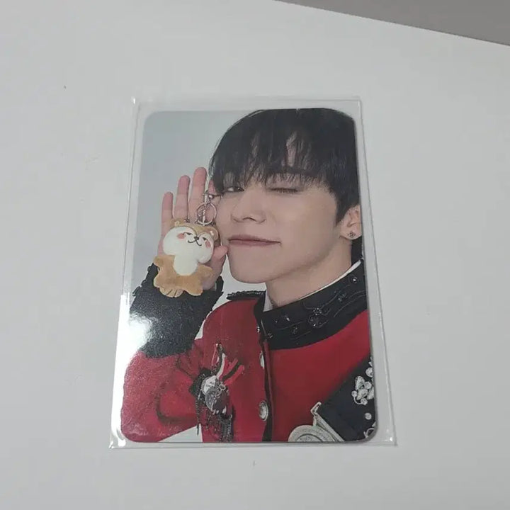 [BUNJANG] ONF U19 U-zzang Keyring + Photocard / 온앤오프(ONF) 온꼬미즈 유짱 키링+포카