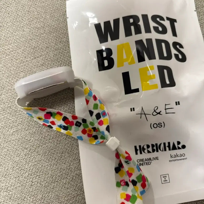 [SOLD OUT] 박효신 A&amp;E 콘서트 입장선물 led팔찌 (미개봉)