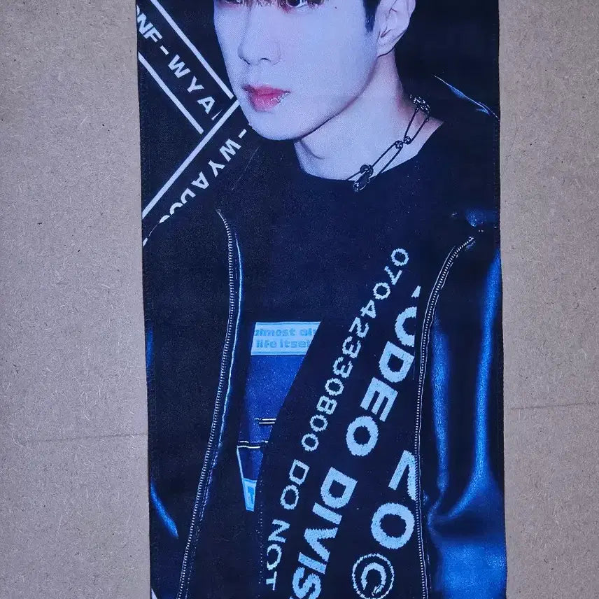 [SOLD OUT] 온앤오프 와이엇 슬로건