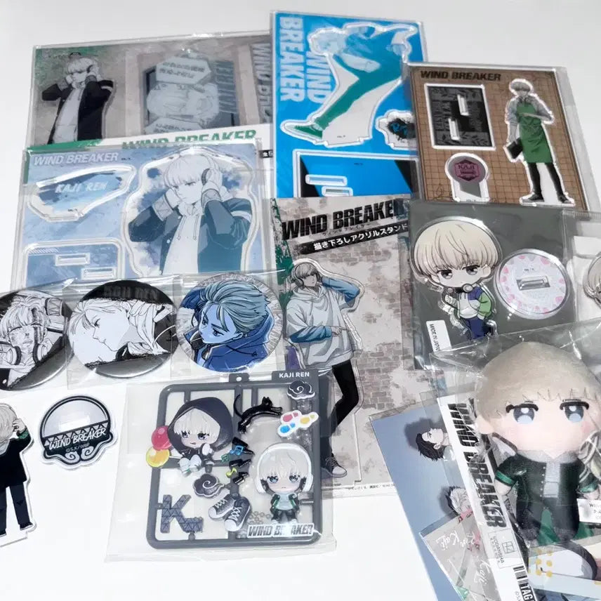 [BUNJANG] WINBRE KAZI Acrylic Nui Can Badge Bundle Set / [급처] 윈브레 카지 아크릴 누이 캔뱃지 일괄 양도