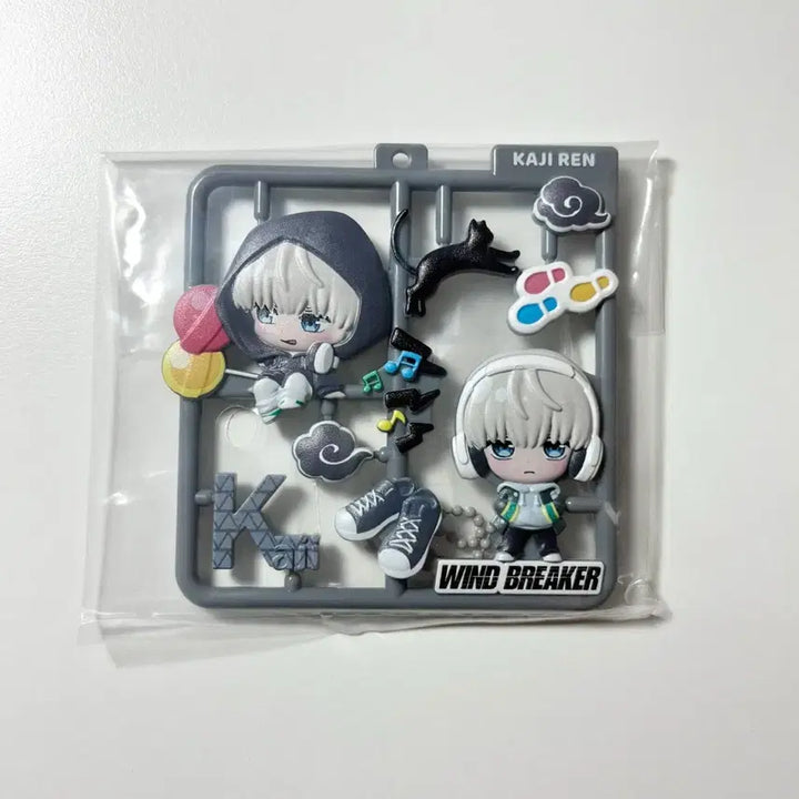 [BUNJANG] WINBRE KAZI Acrylic Nui Can Badge Bundle Set / [급처] 윈브레 카지 아크릴 누이 캔뱃지 일괄 양도