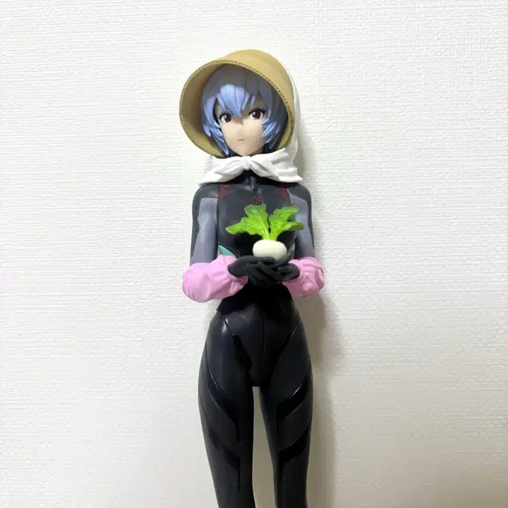 [BUNJANG] Evangelion Ayanami Rei Farmer Figure / 아야나미 레이 피규어