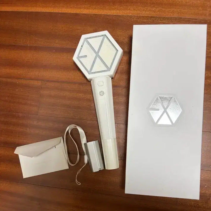 [BUNJANG] EXO Official Lightstick / 엑소 응원봉