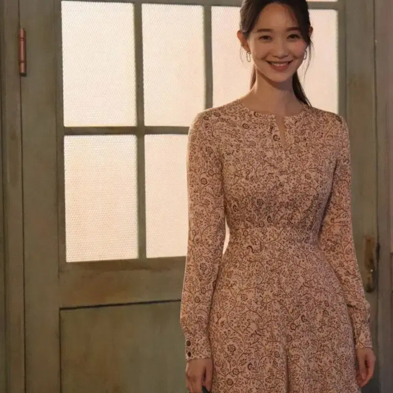 [BUNJANG] Reiss Floral Belted Dress / 리스 글로시 플로럴 벨티드 원피스 (신민아 착용)