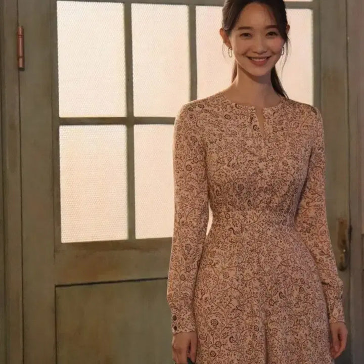[BUNJANG] Reiss Floral Belted Dress / 리스 글로시 플로럴 벨티드 원피스 (신민아 착용)