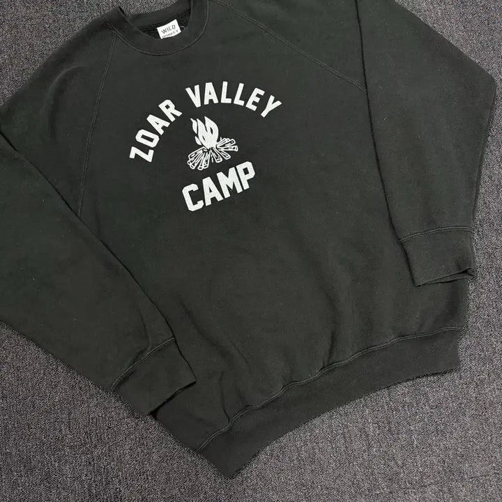 [BUNJANG] Wild Donkey Joorbelly Sweatshirt / 와일드동키 조어밸리 맨투맨