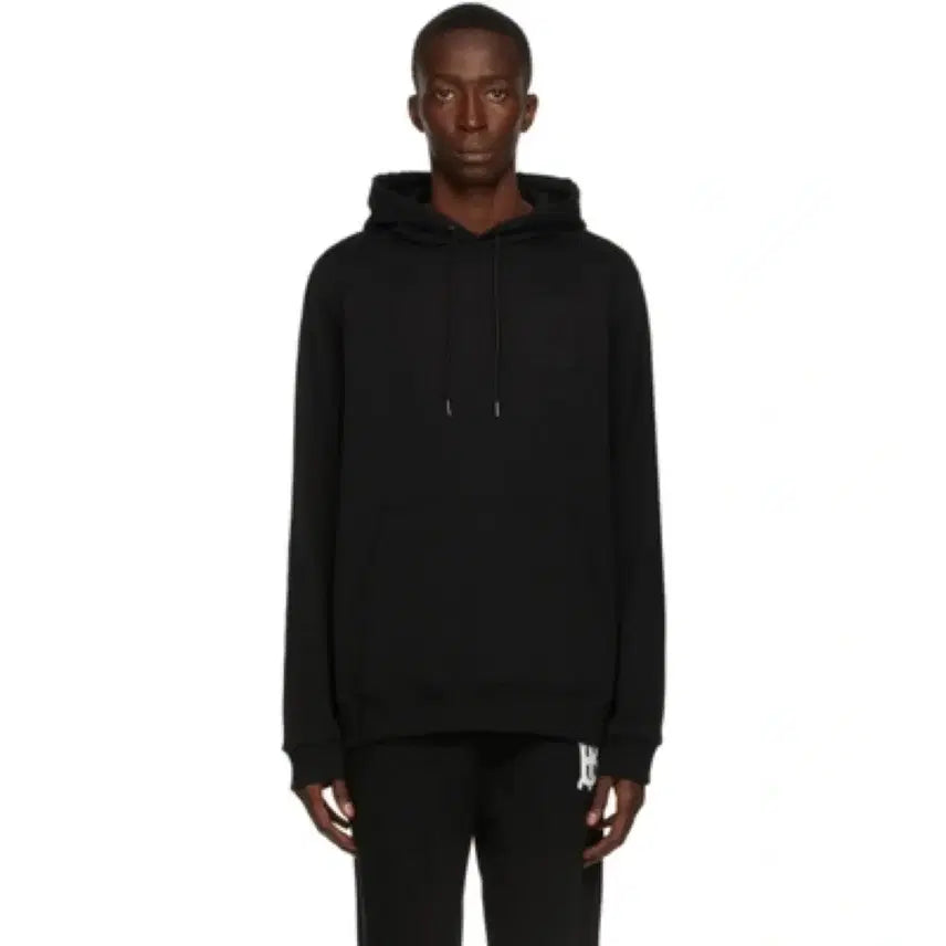 [BUNJANG] Burberry Embossed Logo Black Hoodie / (L) 버버리 엠보 로고 블랙 후드티