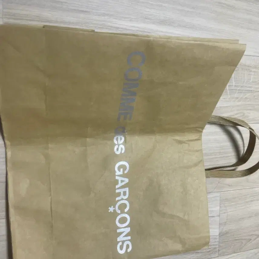 [BUNJANG] Comme des Garcons Play Black T-shirt / 꼼데가르송 플레이 반팔 m사이즈 실착1회 정품